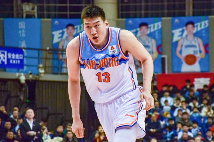 高效輸出！李炎哲半場7中5拿到12分2板1助1斷2帽