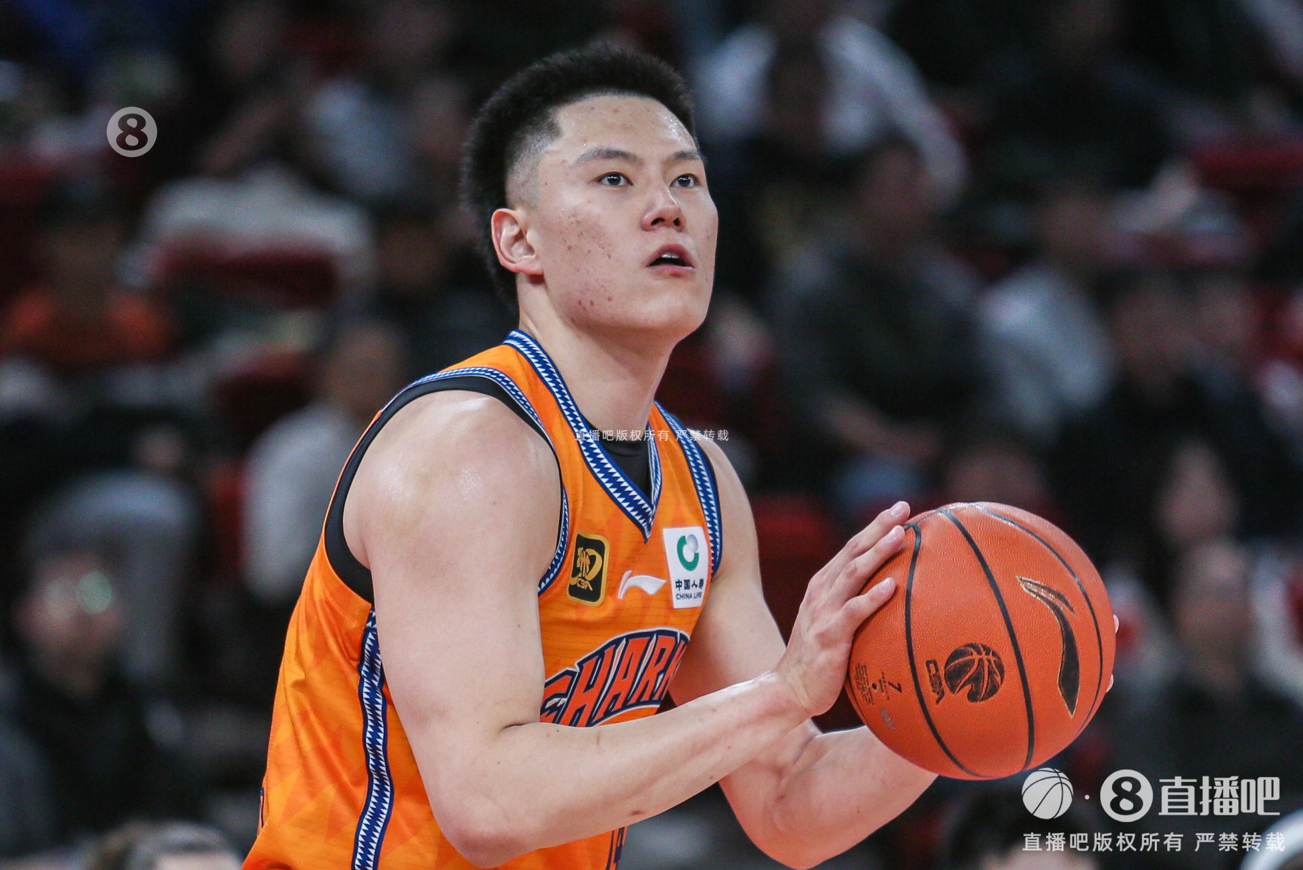 打得還可以！李弘權(quán)12中7&4記三分拿下18分6板1助3斷