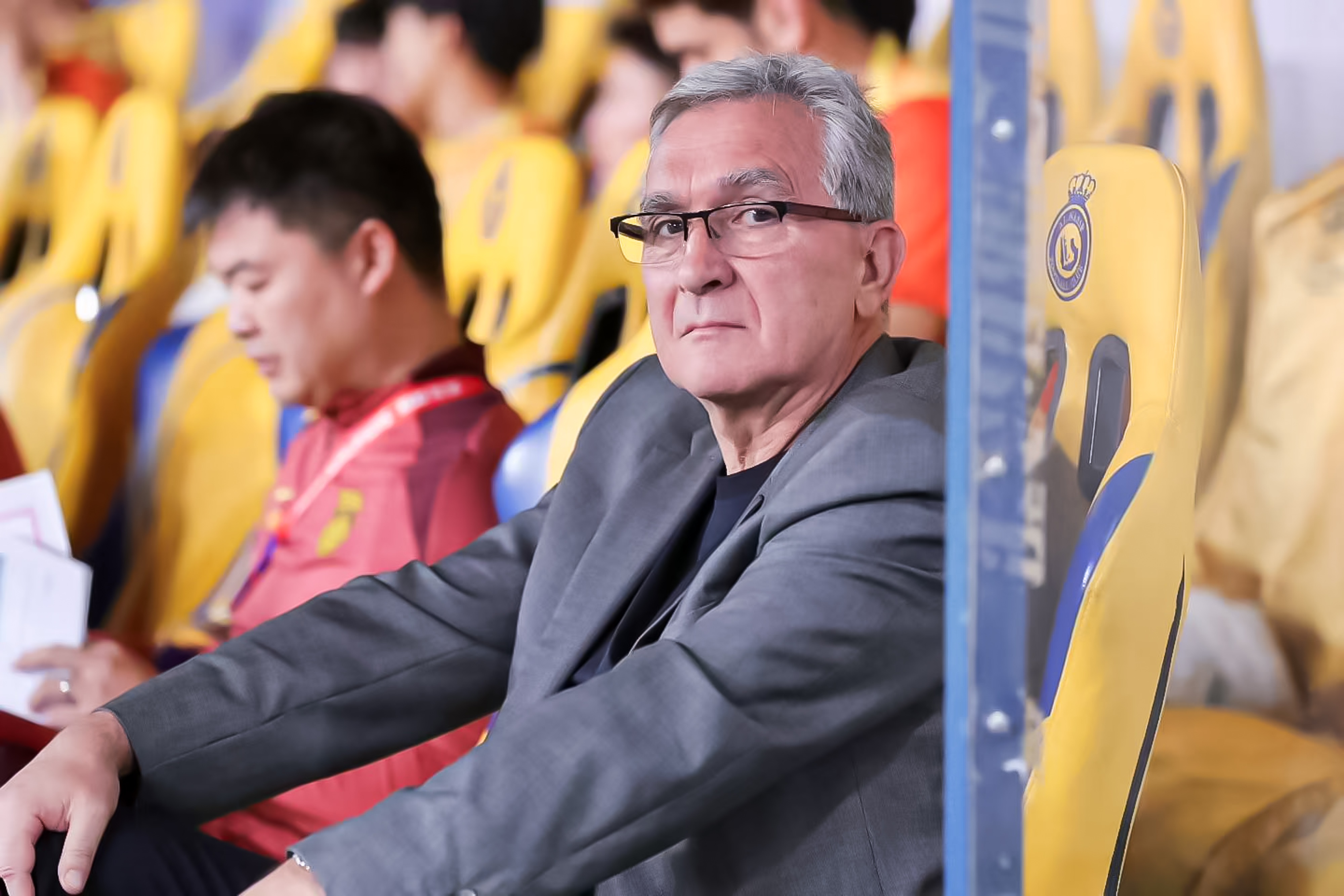 媒體人：長期集訓伊萬練了什么？進攻戰(zhàn)術只有高準翼大腳找張玉寧